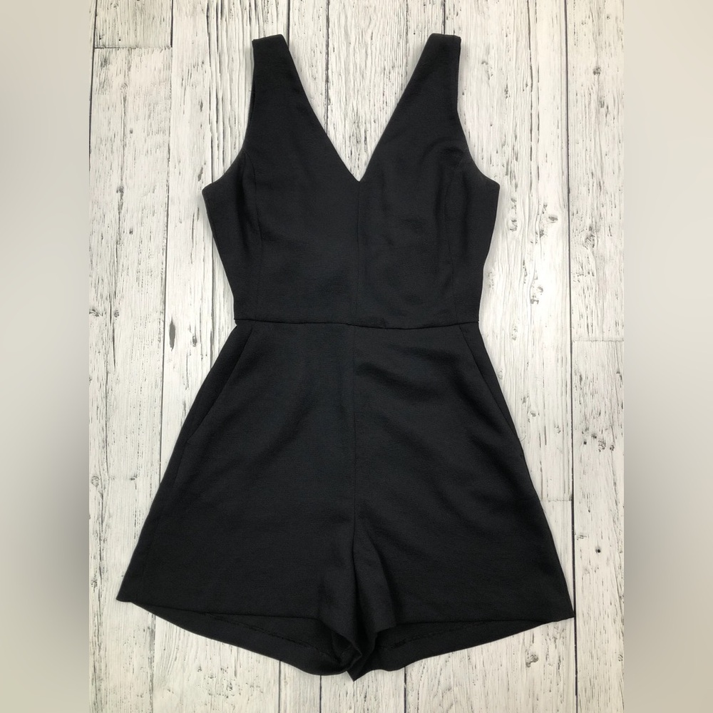 Wilfred Black V-Neck Sleeveless Romper
